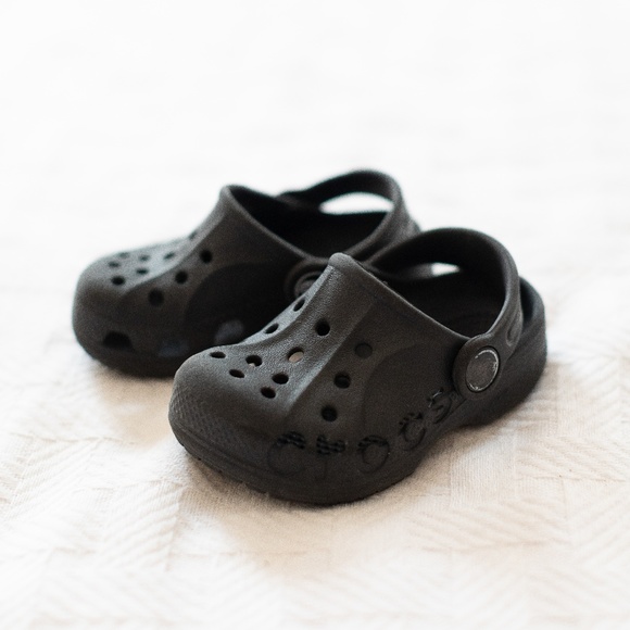 baby crocs size 4